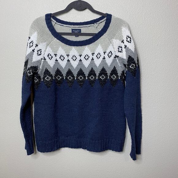 American Eagle Navy Aztec Chunky Knit Sweater Sz S - Picture 1 of 5